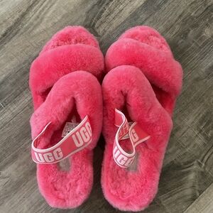 UGG Oh Yeah Fluffy Sheepskin Hot Pink Slide Sandals Womens Sz 9 Elastic Strap